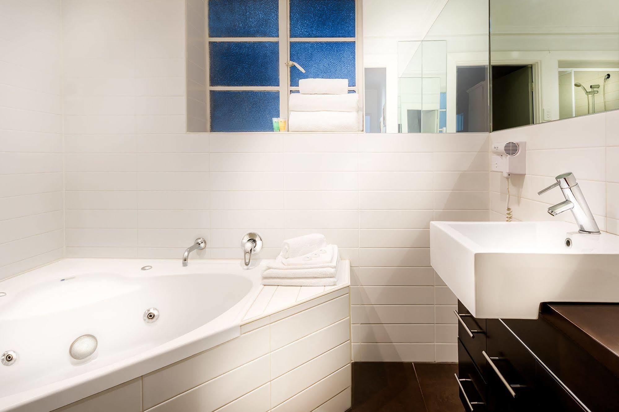 Crest On Barkly Serviced Apartments 멜번 외부 사진