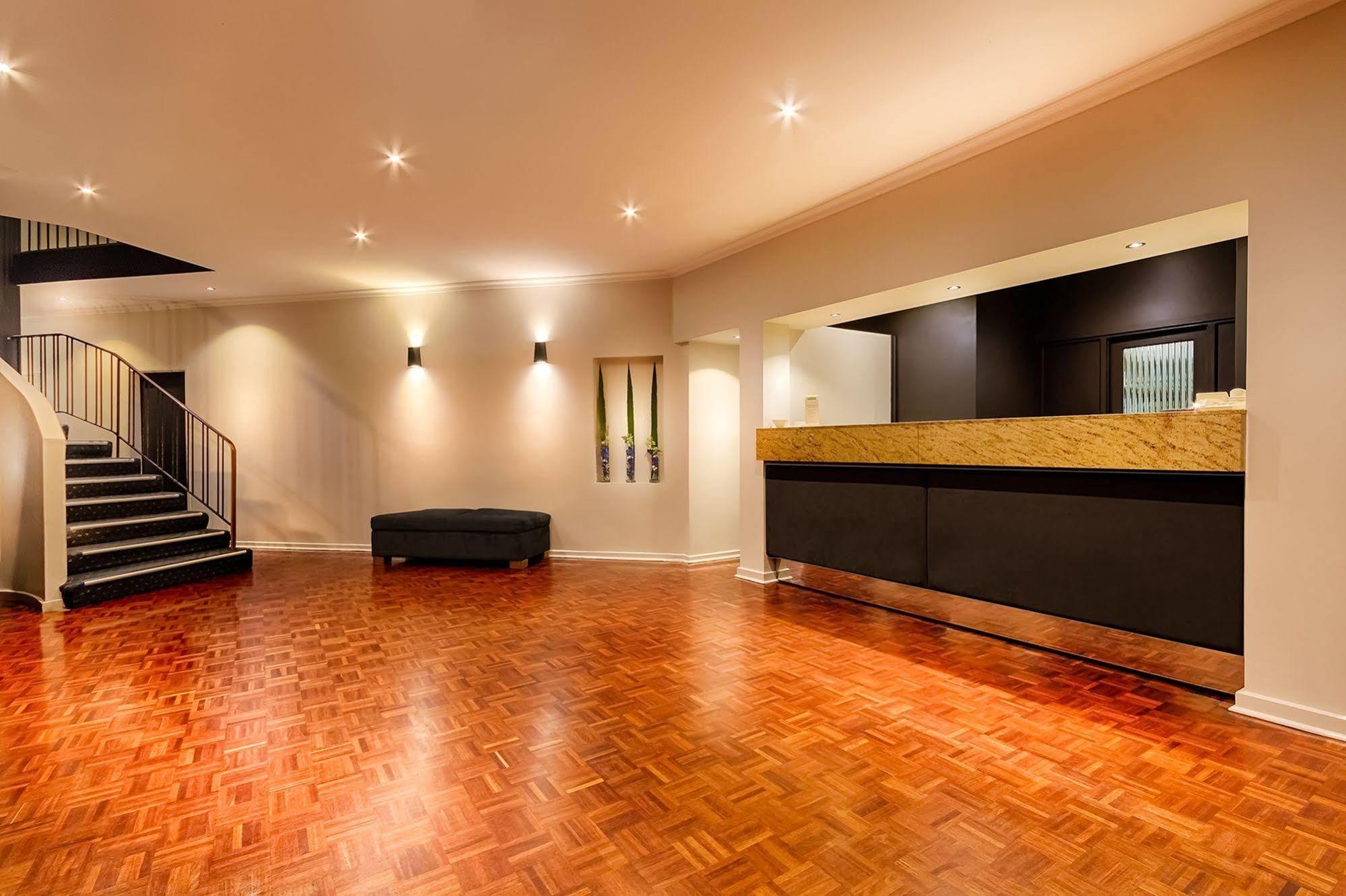 Crest On Barkly Serviced Apartments 멜번 외부 사진